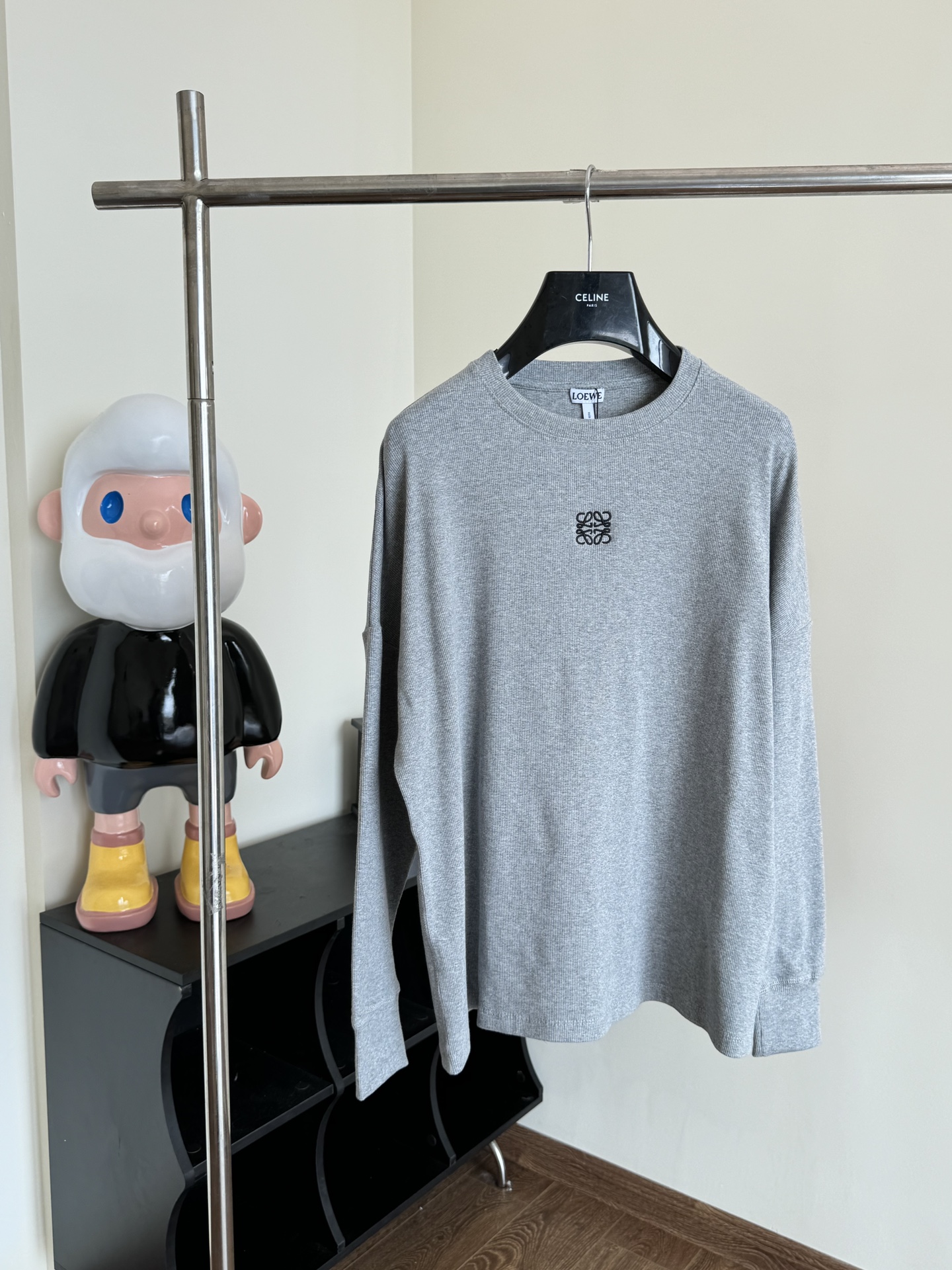 🅿️190 Loew*/Loewe 24SS Camiseta de manga larga básica de algodón con logo Anagram, tallas: S/M/L, proceso de posiciona…