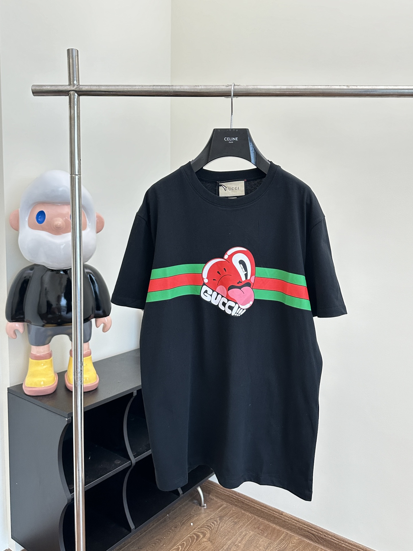 Gucc*/Gucci Camiseta de manga corta de algodón con estampado de labios, Tallas: S/M/L. Tejido de punto liso de algodón …