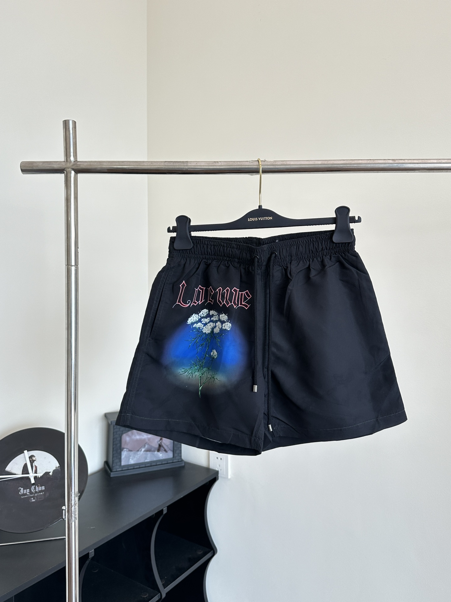 loe 2024 春夏新款花卉印花LOGO沙滩短裤Size：S/M/L/XL