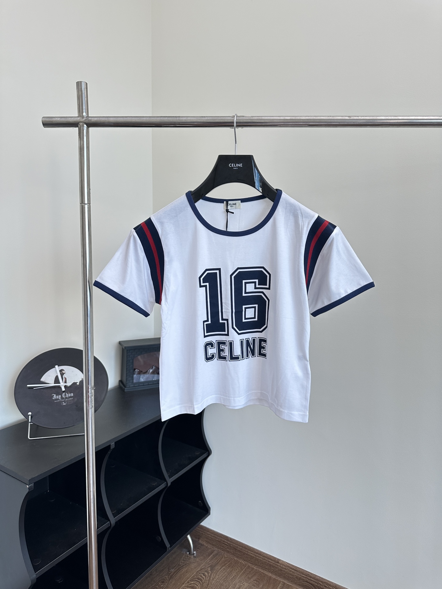 (Mujer) Celin/Céline camiseta de manga corta con cinta de letras, Tallas: S/M/L, YB comprada para hacer patrón, tela de…