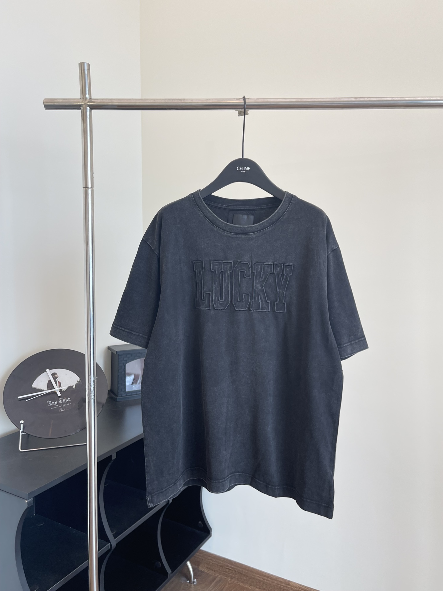 Givench*/Givenchy 23 LUCKY parche con letras de manga corta Talla: S/M/L/XL Esta tela está hecha del mismo negro vulcan…