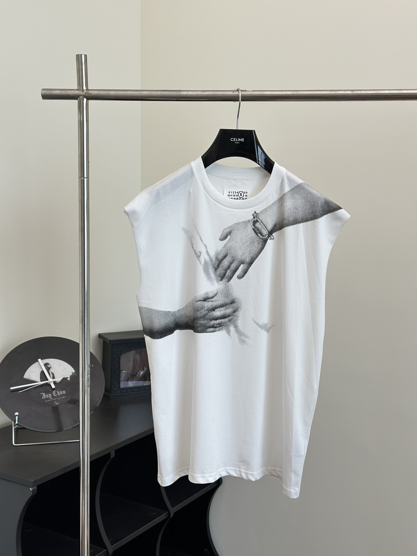 MM6 / Margiela 24 nuevo chaleco sin mangas con estampado Talla: S/M/L
