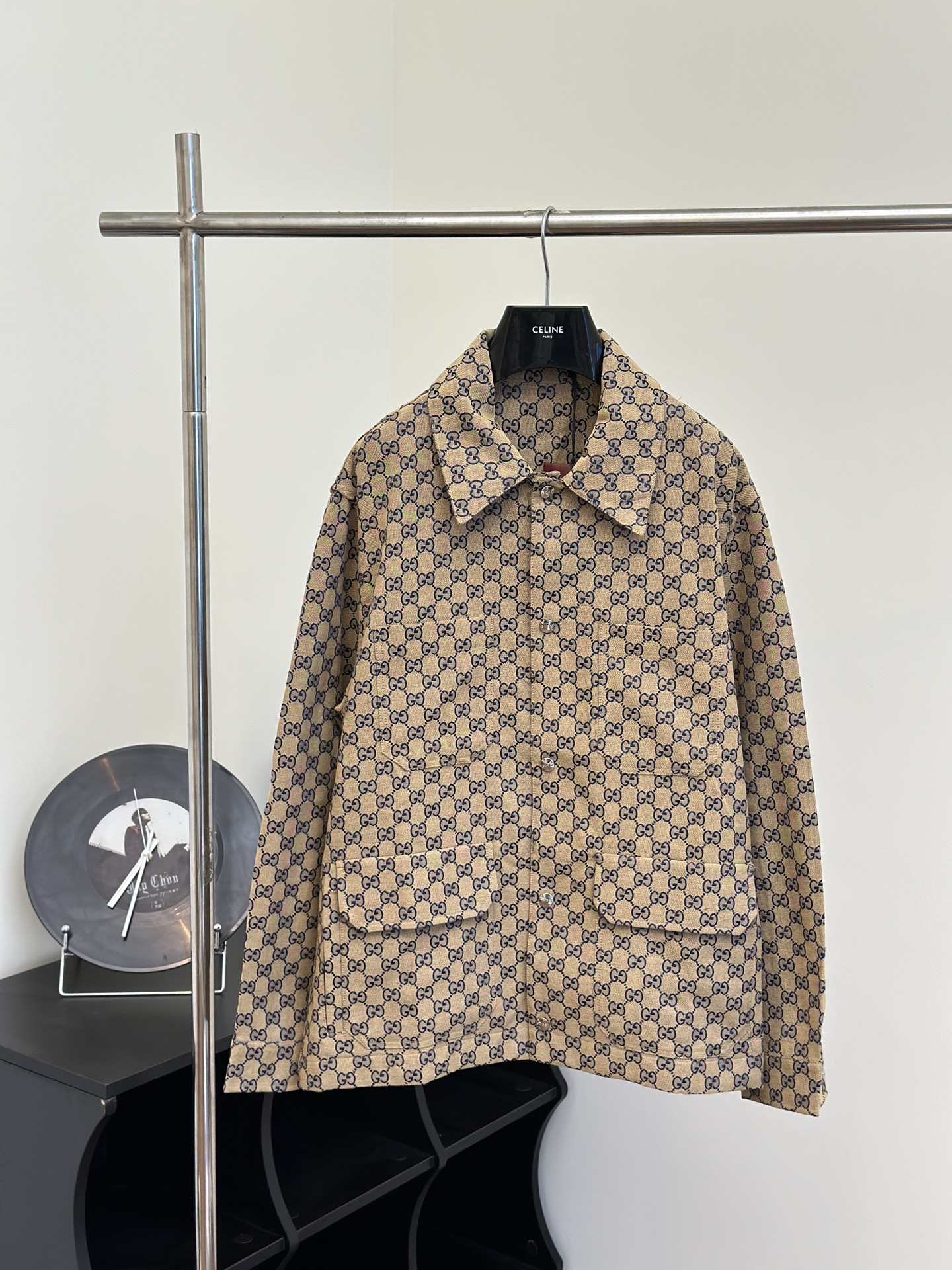 Gucc*/Gucci chaqueta de lona de mezcla de lino Tamaño: S/M/L/XL Esta pieza proviene de la colección Gucci Lido, inspira…