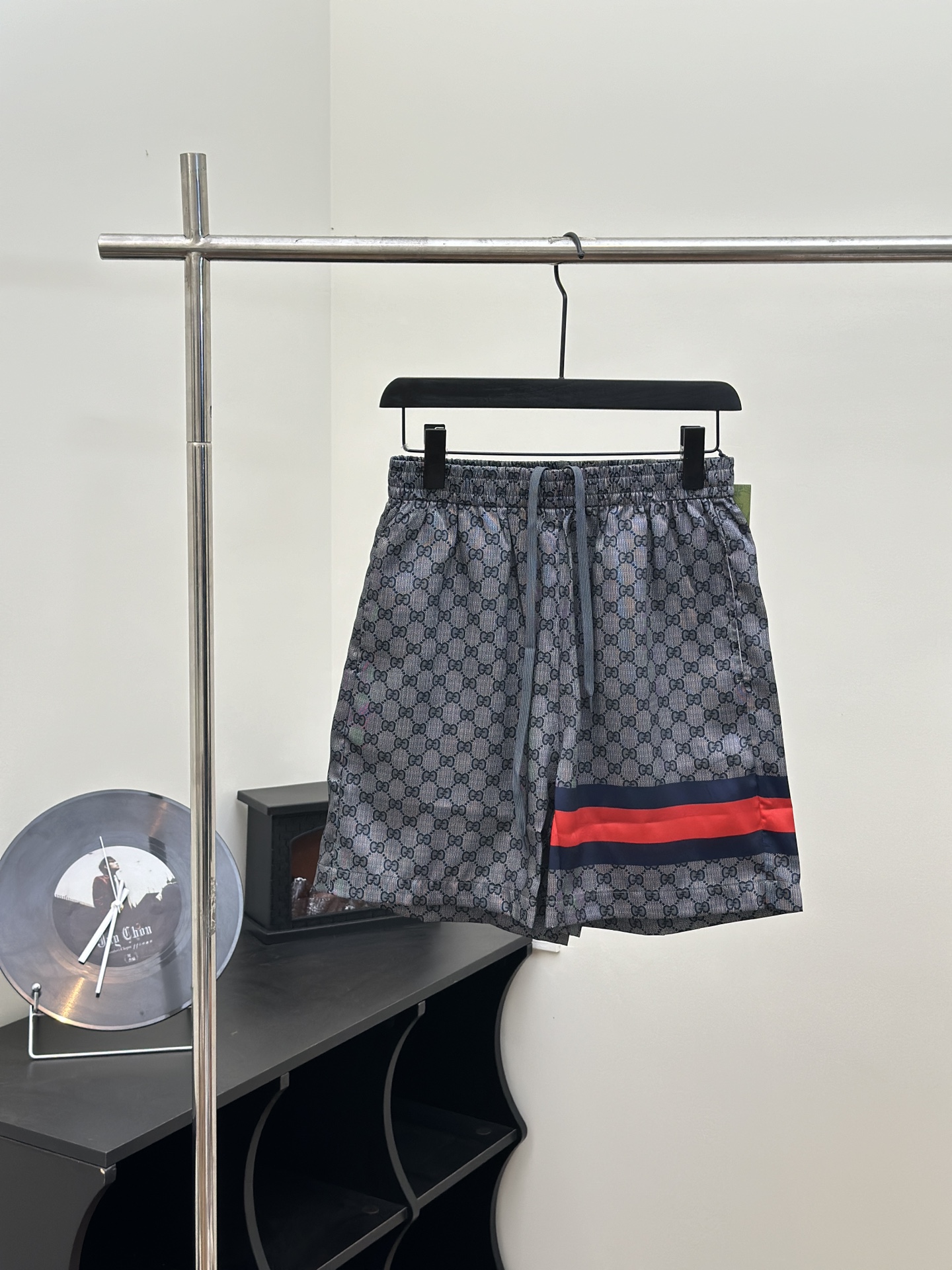 Gucc*/古驰 24SS Primavera/Verano Nuevo conjunto de pantalones cortos de popelina con estampado de cinta 1921 Talla: S/M/L…
