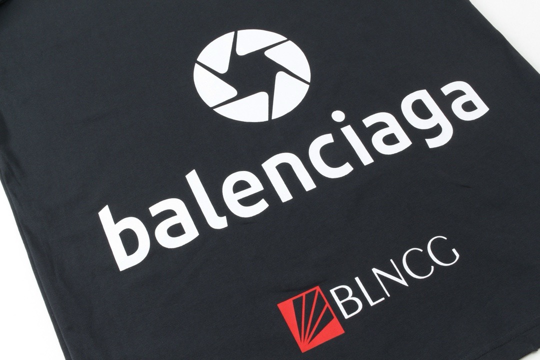 Balenciaga/巴黎世家 25ss 多标印花长袖卫衣 白色 深灰蓝