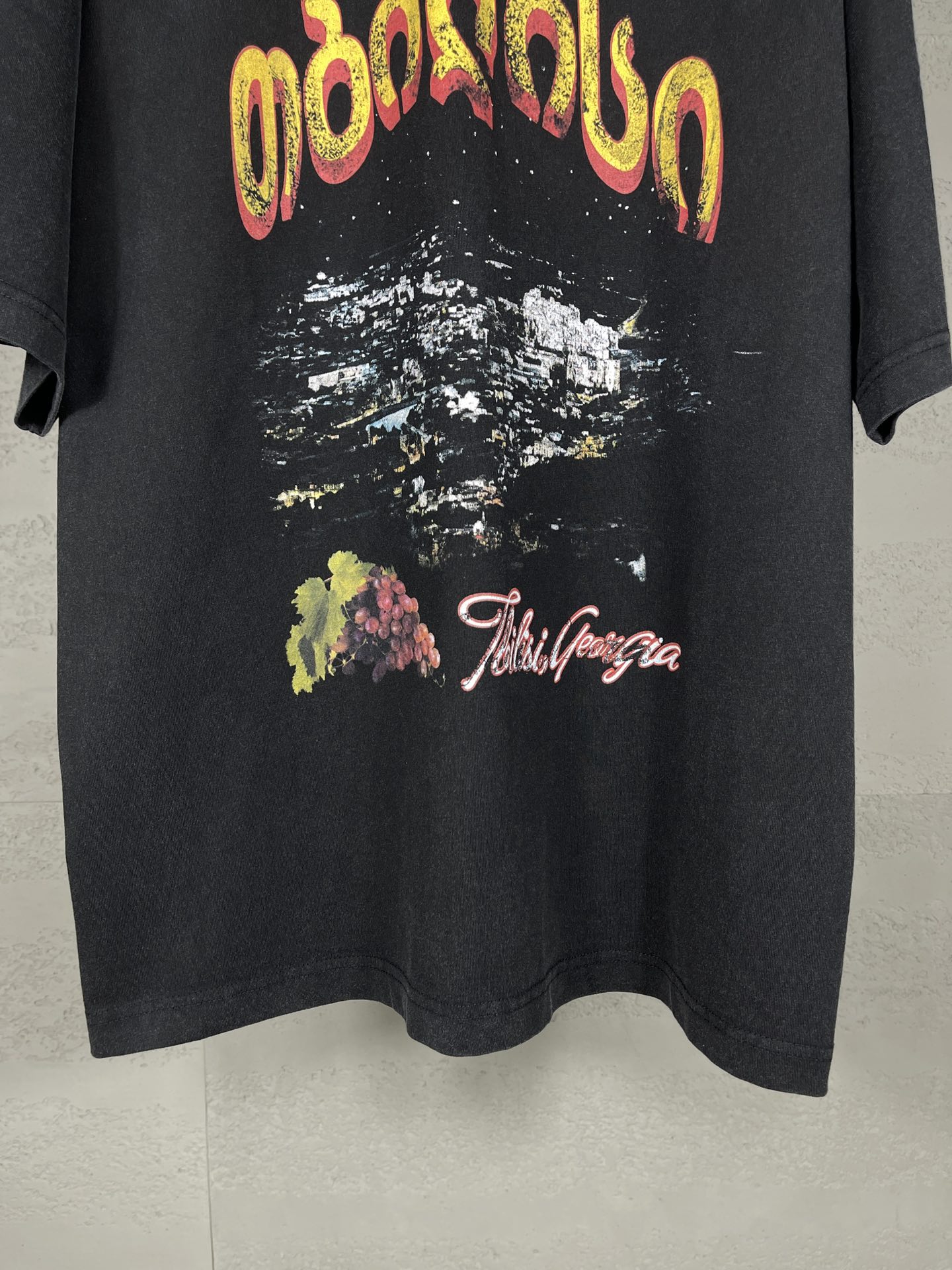High-end Women’s Clothes: BALENTCI*GA/Paris.SS25 Collection, Premium Quality, Ink-Jet Printed Shirts - 图片 3