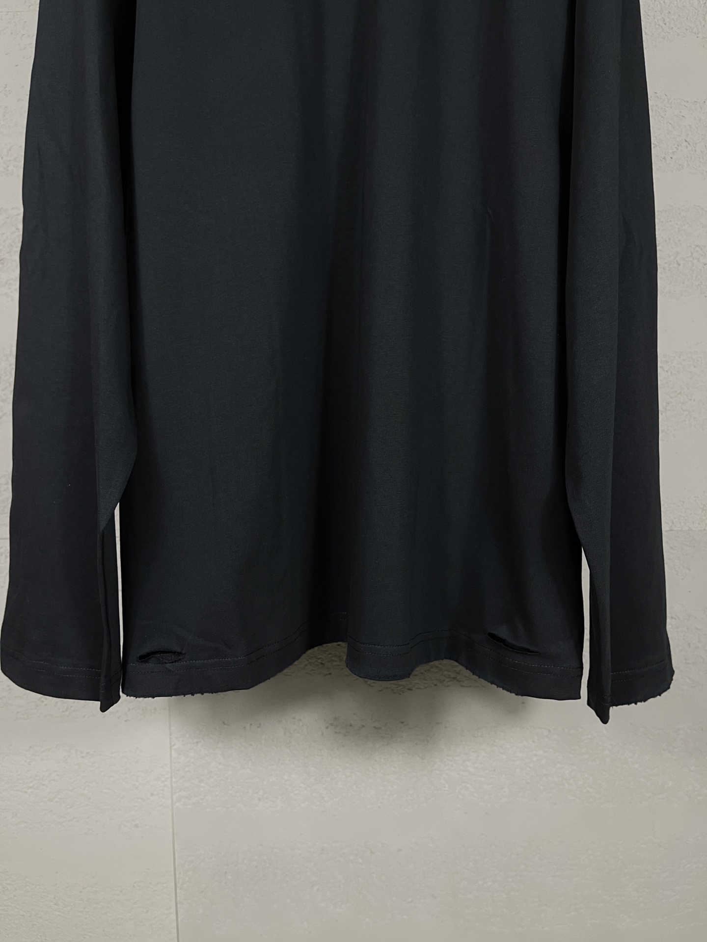 Review: P209 BALENTCI*GA/Paris 25ss Top Version Duct Tape Plaster Long-Sleeve T-shirt - 图片 5