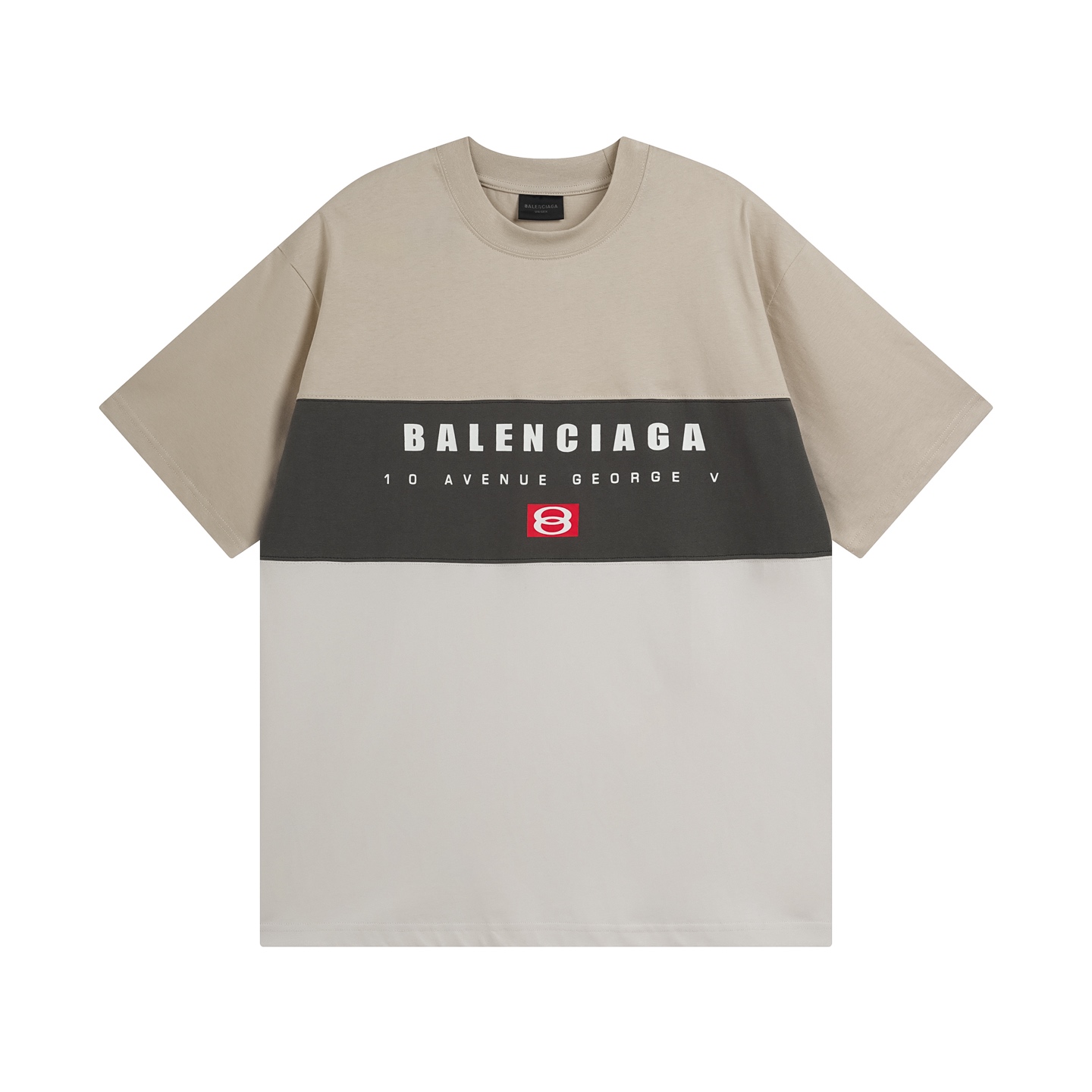 💰💰105实拍图【顶级版本.官网品质】BALENCI*GA/巴黎.SS25最新款 。色系拼接系列。新LOGO 字母组合印花.拼接短袖T恤.砖柜同步.第一时间正品研制，面料采用巴黎Z💰定织定染全棉双纱。克重260克，布面干净.布纹清晰，柔软舒适，。螺纹釆用定染无色差。印花采用环保进口材料印花.字母清晰，效果立体。版型釆用OS宽松落肩版型. 男女同款
编码：BL253657
颜色：黑灰，杏色
尺码：XS   S   M   L