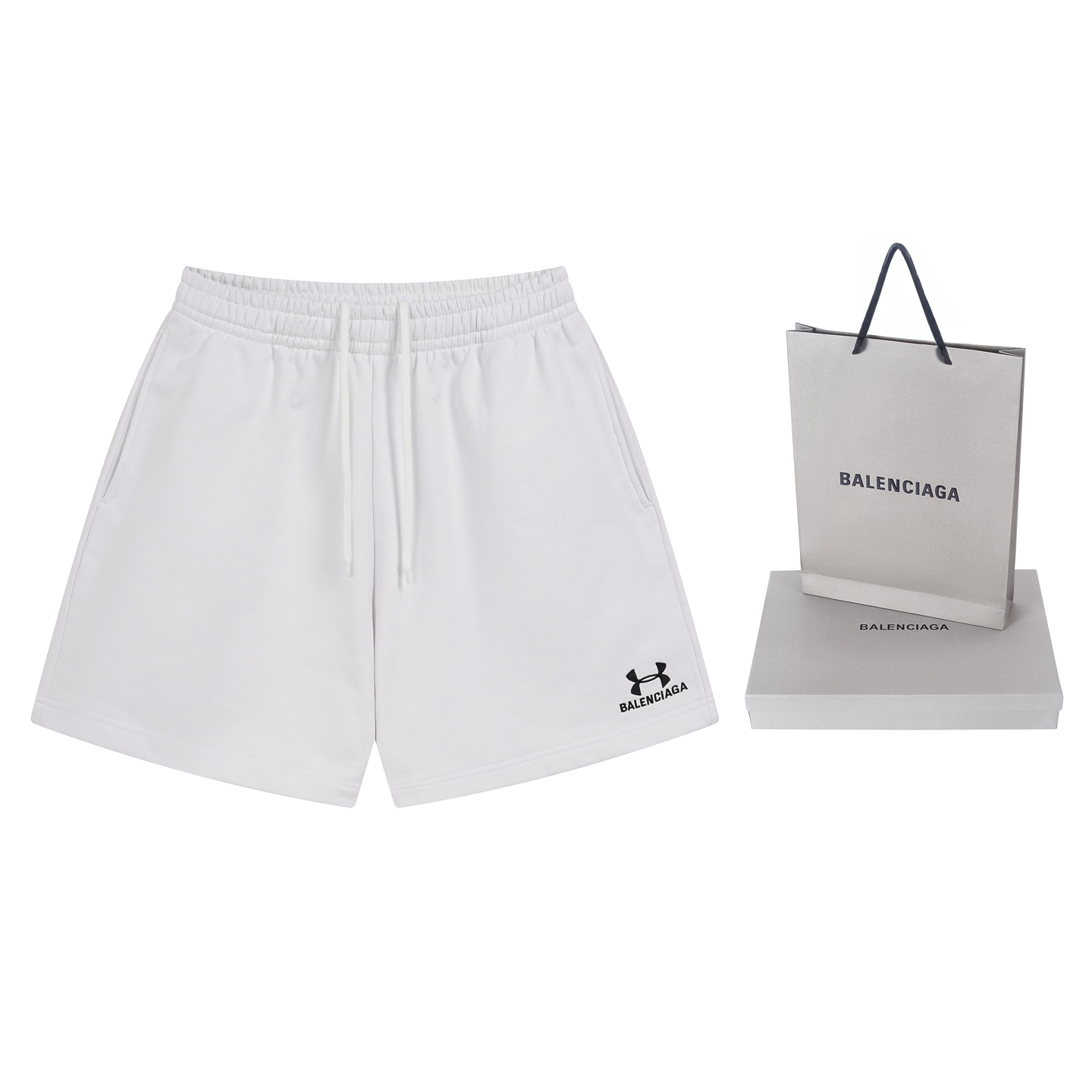 NO:431961,Real photos [Top version. Official website quality] BALENCI*GA/Paris. 2025 new model. Paris joint brand Under Armour's new embroidered shorts. Brick cabinet synchronized. The authentic product was developed at the first time, and you can compare it with the printing!  The fabric is made of Paris ZP fixed wool cotton wool sweater, weighing 460 grams, the cloth surface is clean, the cloth pattern is clear, the feel is soft and comfortable, the embroidery is made of imported Tajima embroidery machine. The letters are clear, the effect is three-dimensional. The style is loose. The same style for men and women. Code BL257003 Color black and white Size XS S M L,,balenciaga,hoodie,sweatshirts, shorts,alexander wang19860909实拍图【顶级版本.官网品质】BALENCI*GA/巴黎.2025新款 .巴黎联名安德玛新刺绣短裤.砖柜同步.第一时间正品研制,欢印对比！面料采用巴黎ZP定织定染全棉毛圈大卫衣,克重460克,布面干净.布纹清晰,手感柔软舒适,刺绣采用进口田岛绣花机.字母清晰,效果立体.版型釆用宽松版型. 男女同款 编码BL257003 颜色黑色,白色 尺码XS S M L,,balenciaga,hoodie,sweatshirts,shorts,alexander wang,Men's clothing