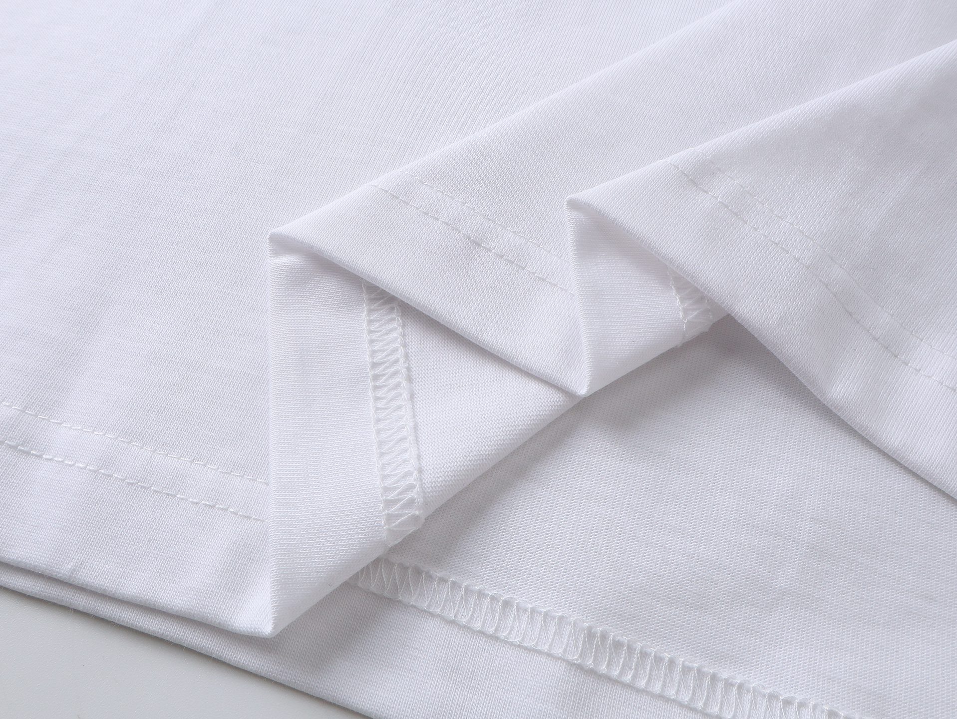 Balenciaga/巴黎世家 双B字母印花圆领短袖 黑色 白色-Chinese UA Cheap High Quatity Brand Clothes Bags handbags Sneakers wholesale wholesaler seller from China Factory suppliers Fashion Clothing Shoes best Quality Beautiful Price Balenciaga/巴黎世家 双B字母印花圆领短袖 黑色 白色