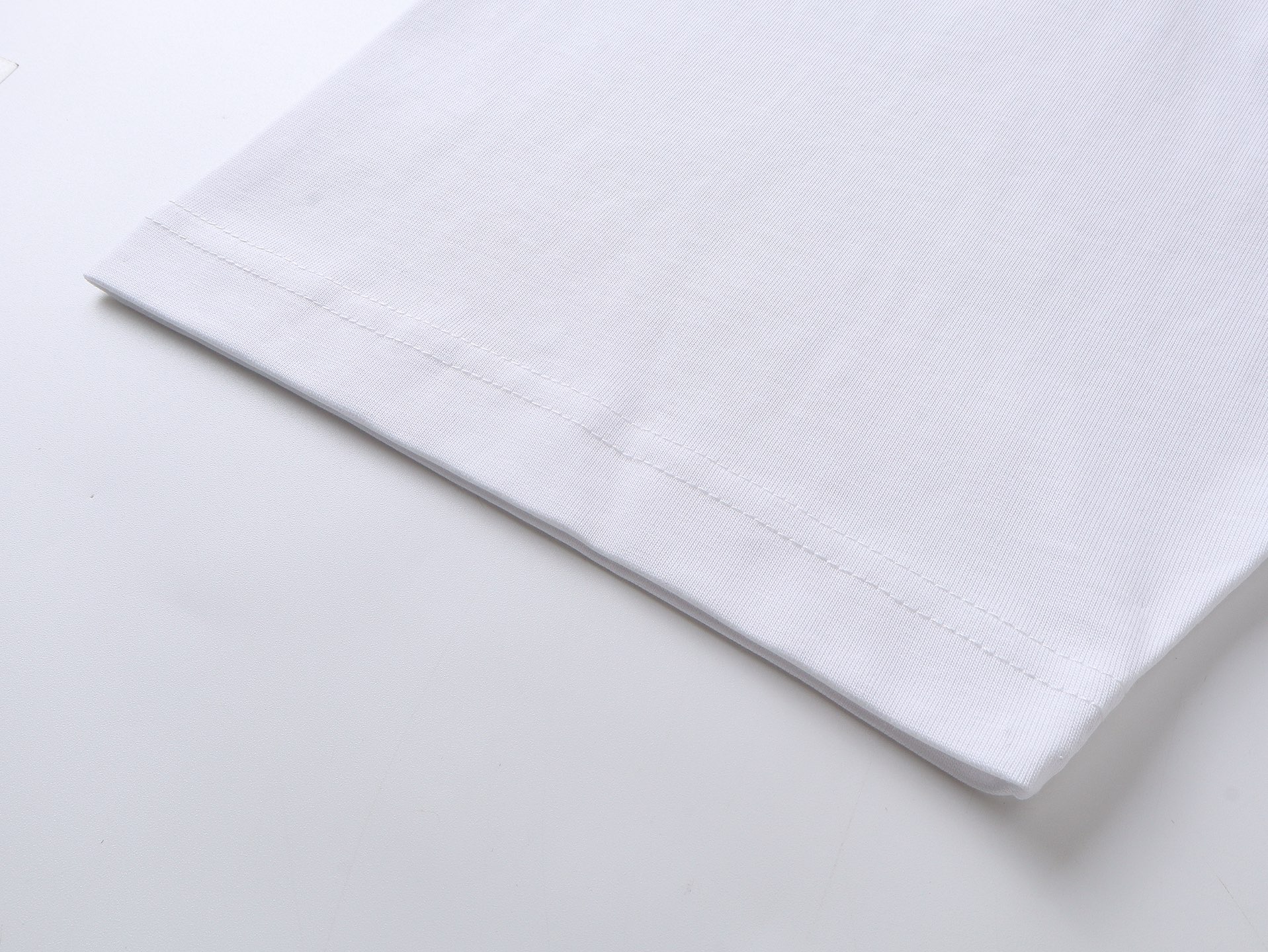 Balenciaga/巴黎世家 双B字母印花圆领短袖 黑色 白色-Chinese UA Cheap High Quatity Brand Clothes Bags handbags Sneakers wholesale wholesaler seller from China Factory suppliers Fashion Clothing Shoes best Quality Beautiful Price Balenciaga/巴黎世家 双B字母印花圆领短袖 黑色 白色