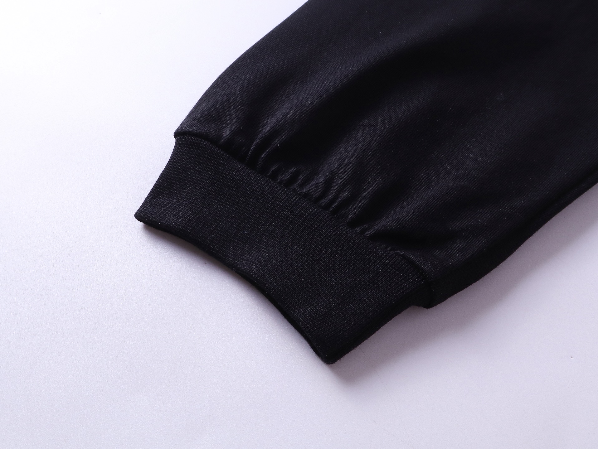 Balenciaga/巴黎世家 25Fw篮球球服拼接卫衣 假3件套绣花印花长袖T恤 Balenciaga/巴黎世家 25Fw篮球球服拼接卫衣 假3件套绣花印花长袖T恤