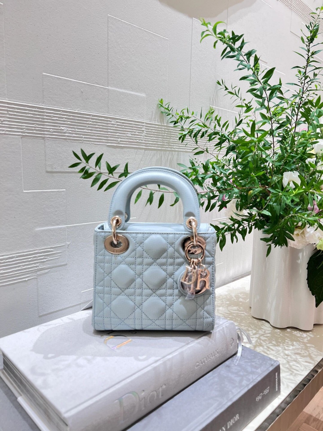 Dior Style Bag Lookbook Reference image 2