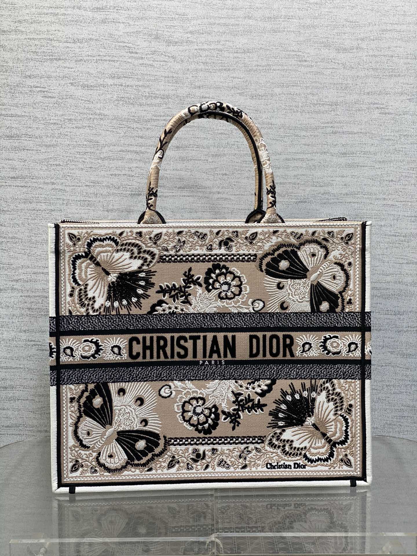 Dior Large Tote Butterfly Embroidery Handbag