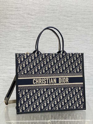 Dior Tote Bags Embroidery Fall/Winter Collection Vintage