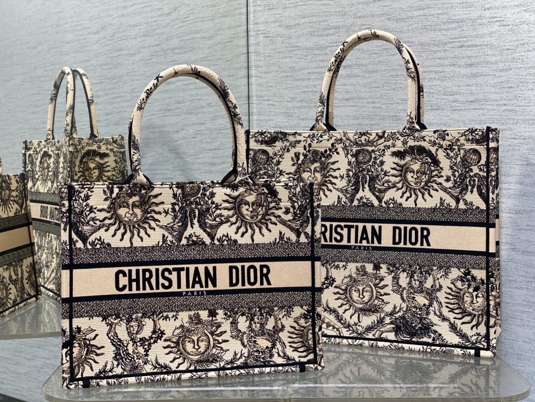 [Dior Women