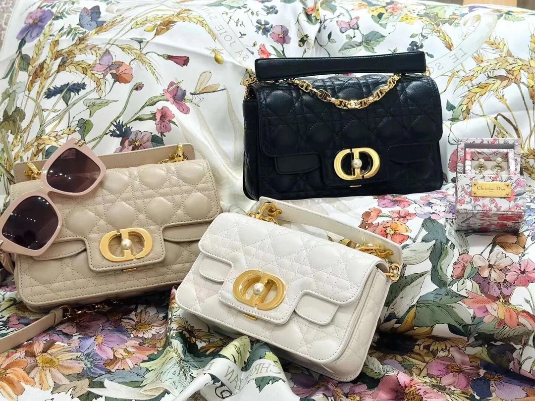 [Dior Women