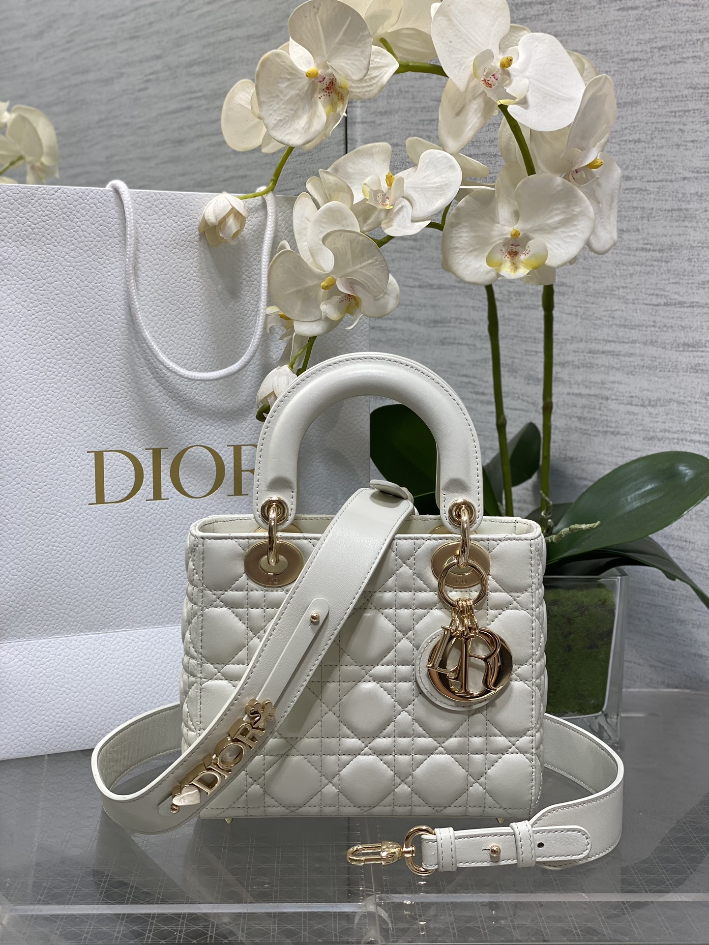 𝐋𝐚𝐝𝐲 Los cuatro estilos de la princesa Diana