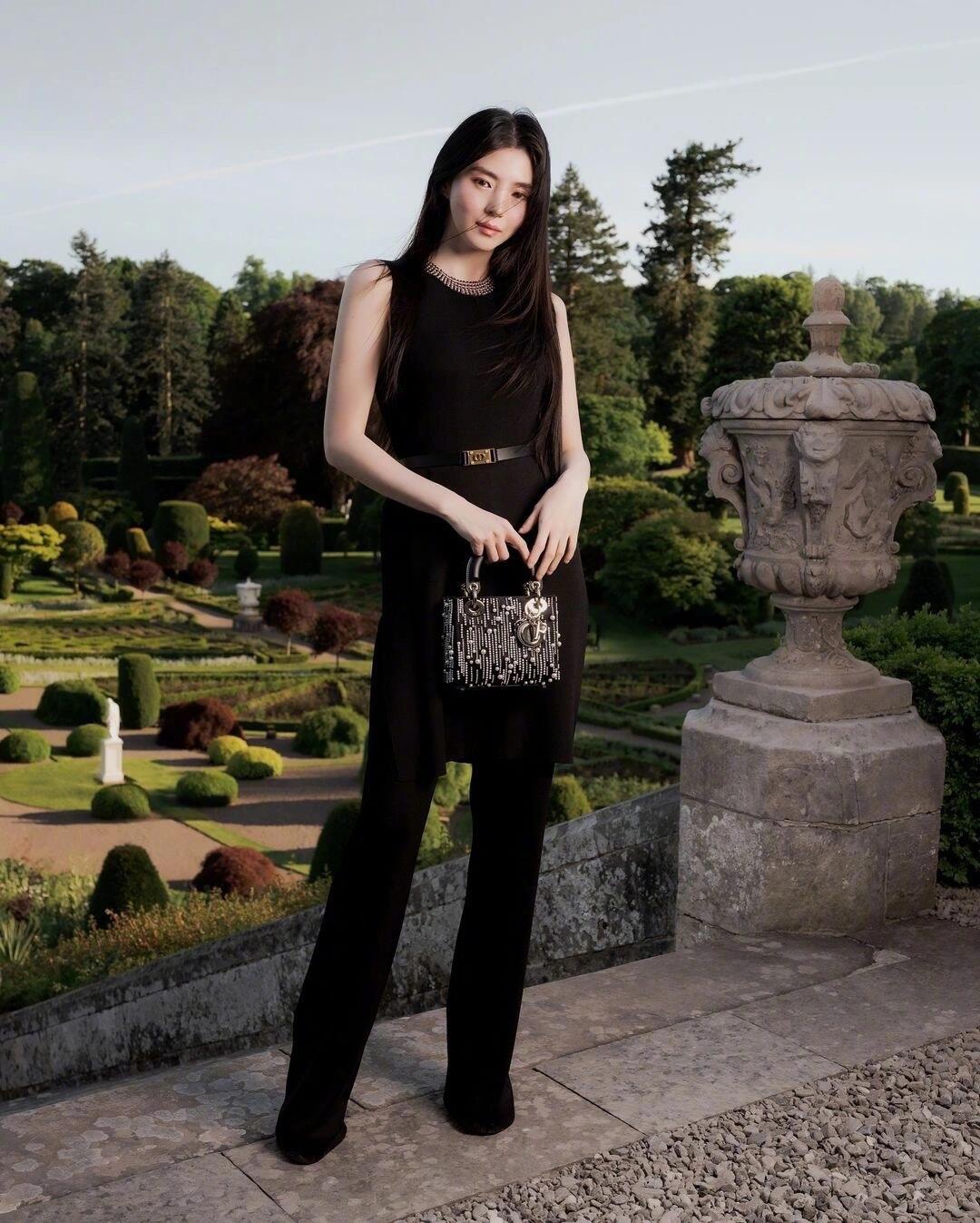Dior Appreciation of upper body renderings