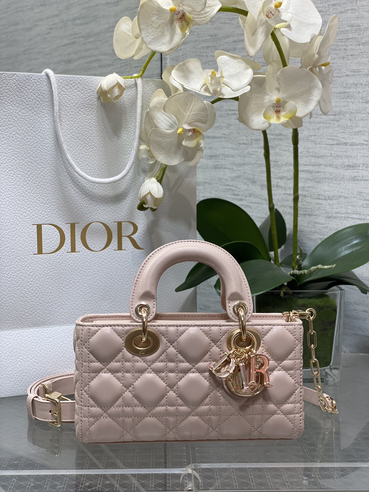 𝐃-𝐉𝐨𝐲 Botón Linlang rosa rojo