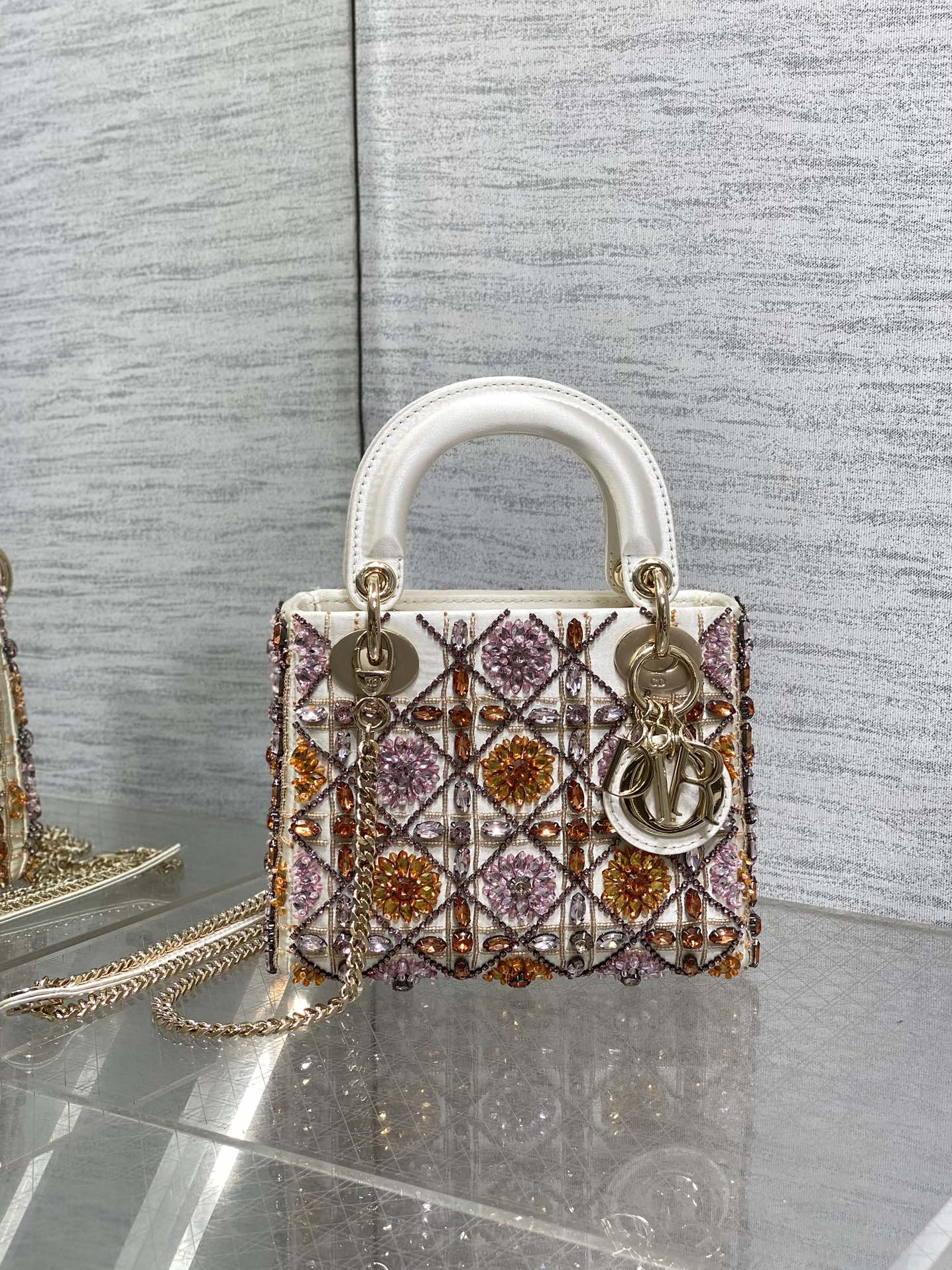 Dior Lady Sacs À Main Sacs À Bandoulière & À Épaule Broderie de fleurs