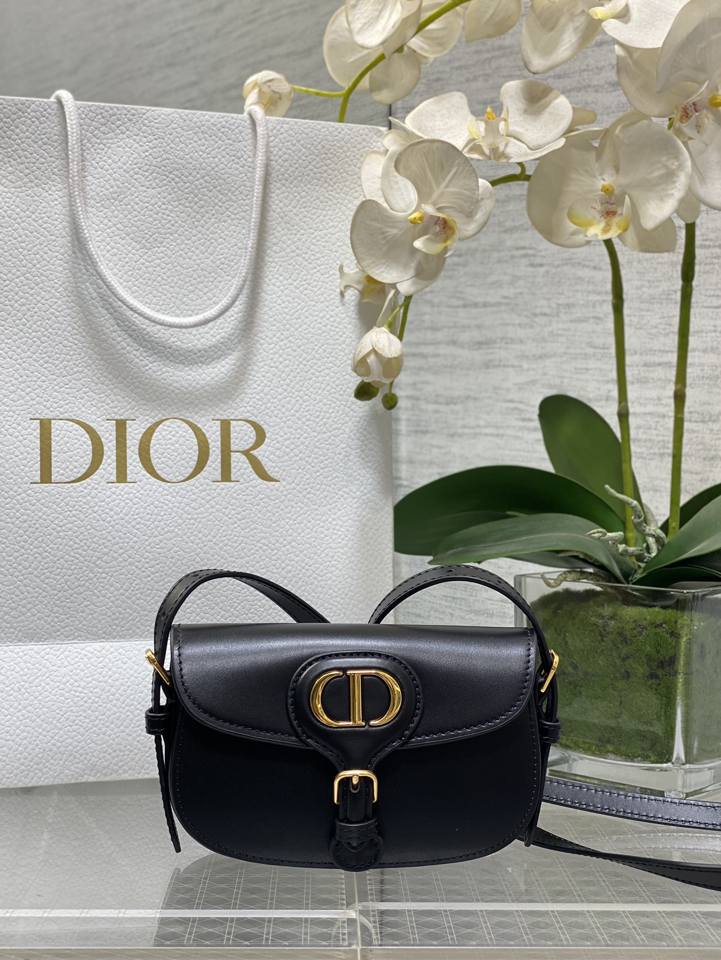 𝐃𝟏𝐨𝐫 𝐁𝐨𝐛𝐛𝐲 Mini liso negro