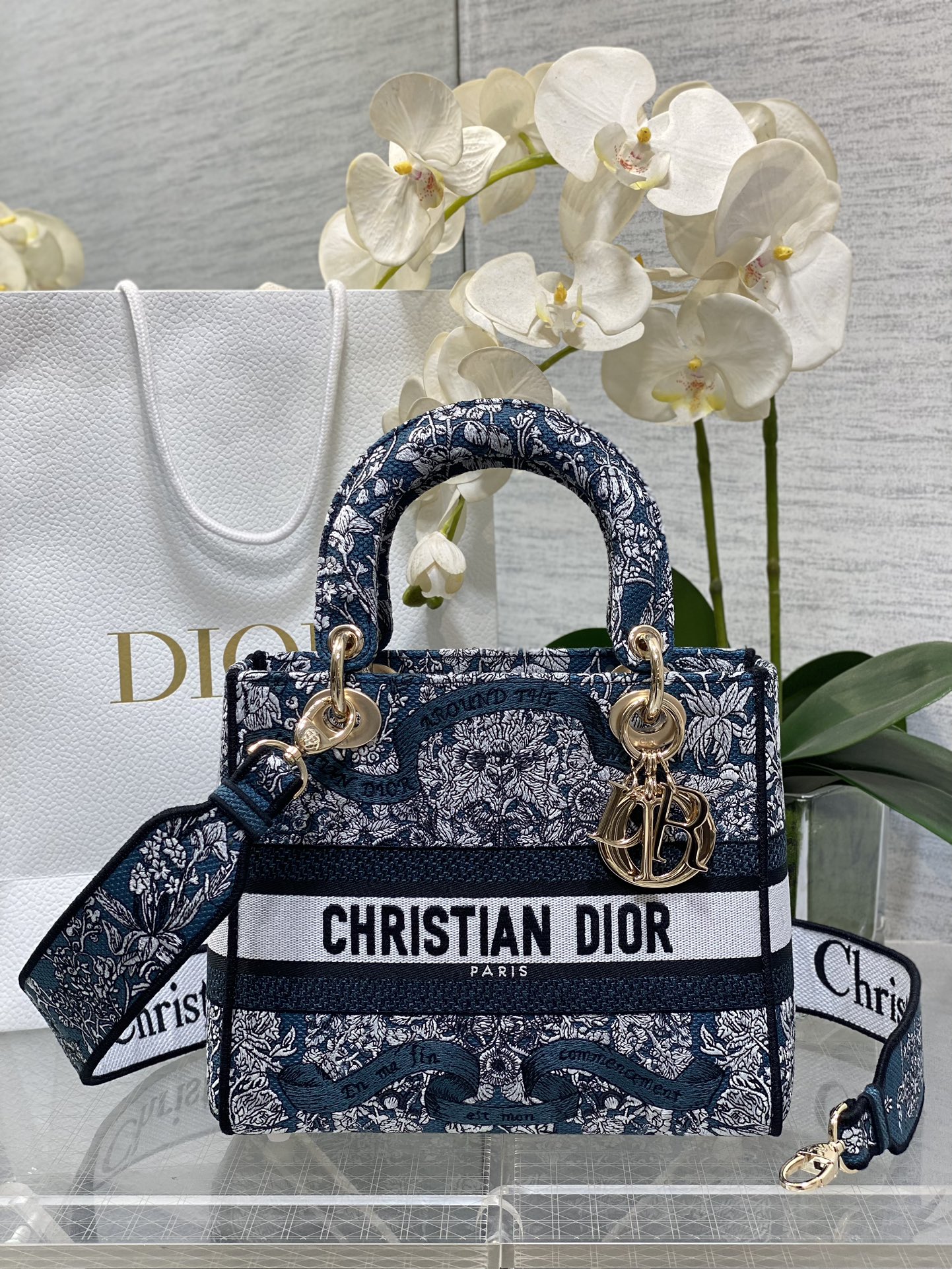 𝐋𝐚𝐝𝐲 Patrón de estrella de la suerte bordado de cinco rejillas