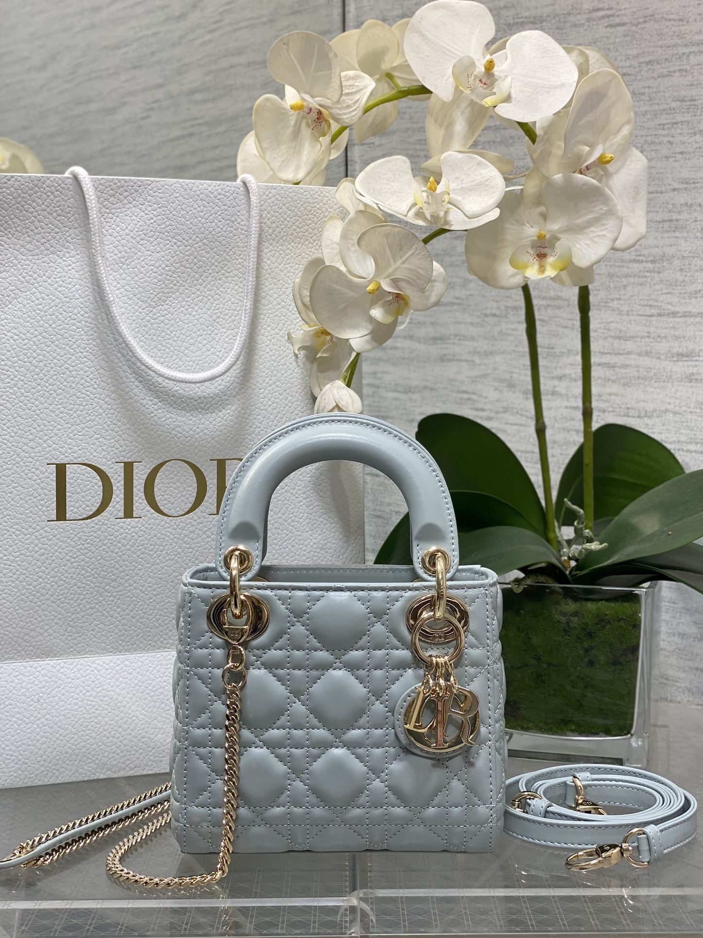 𝐋𝐚𝐝𝐲Chaleco de piel de oveja de tres paneles azul lago