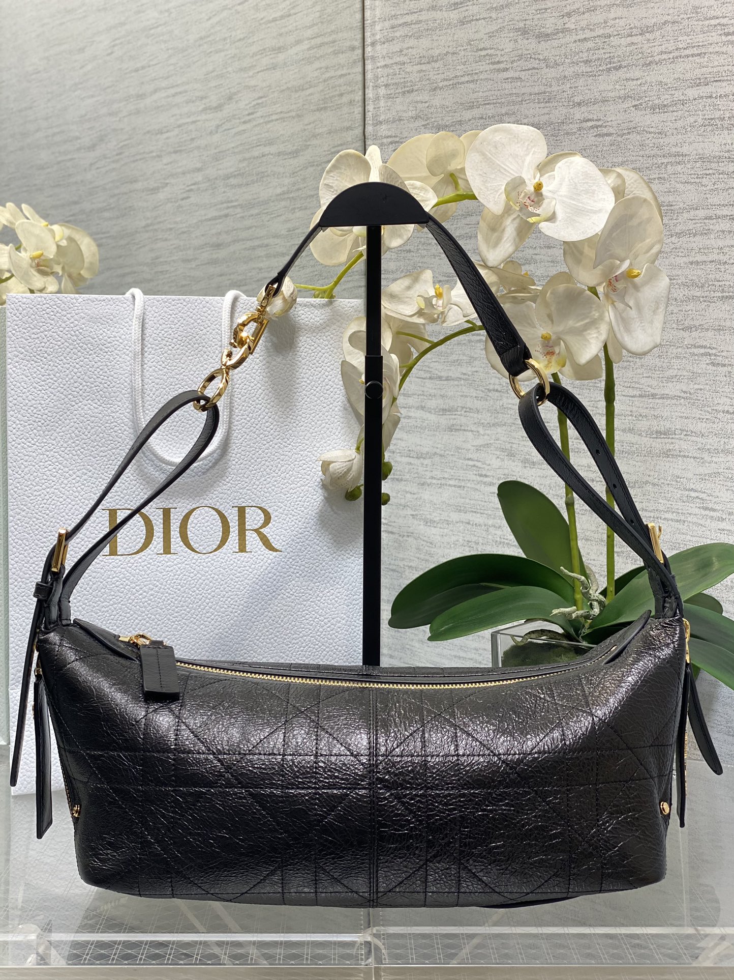 Dior Journey Black shoulder everyday