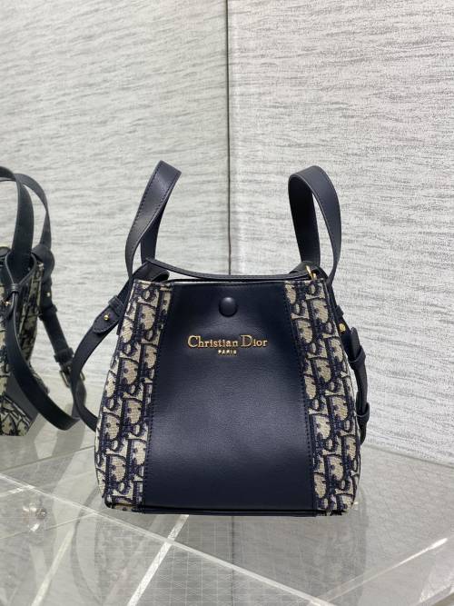 Christian Dior Signature Oblique Bucket Bag with Detachable Strap 1 Christian Dior Signature Oblique Bucket Bag with Detachable Strap