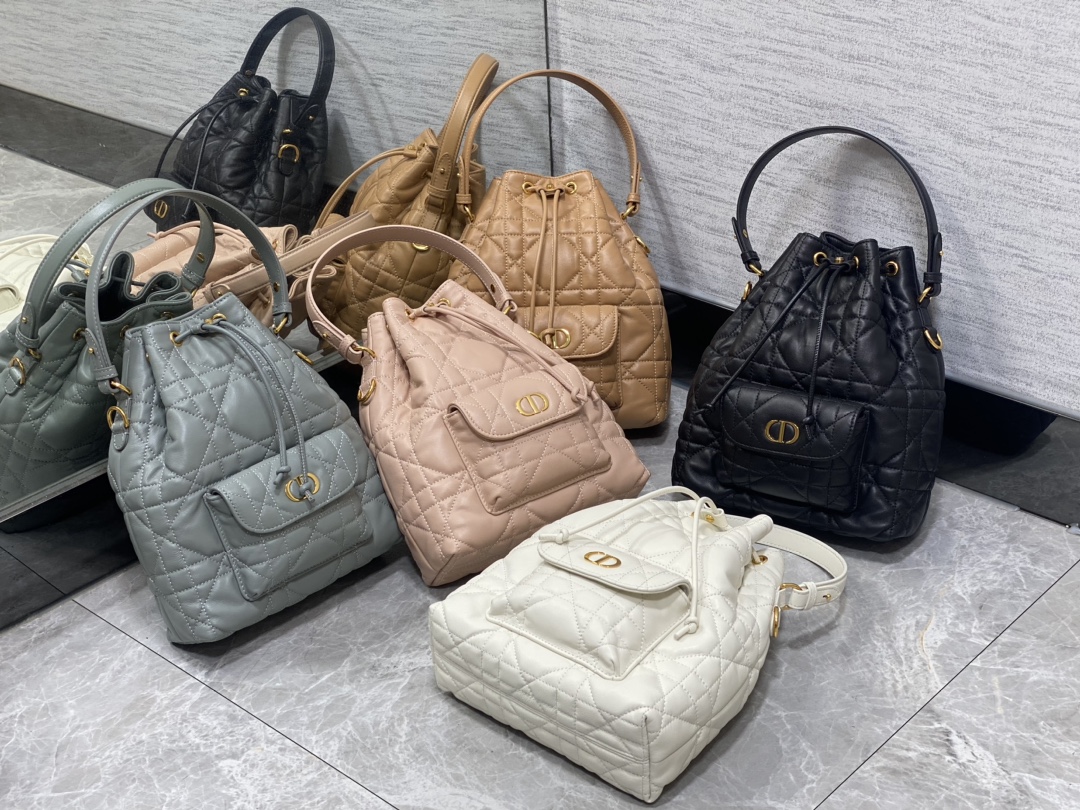 Talla pequeña cinco colores en stock‼ ️