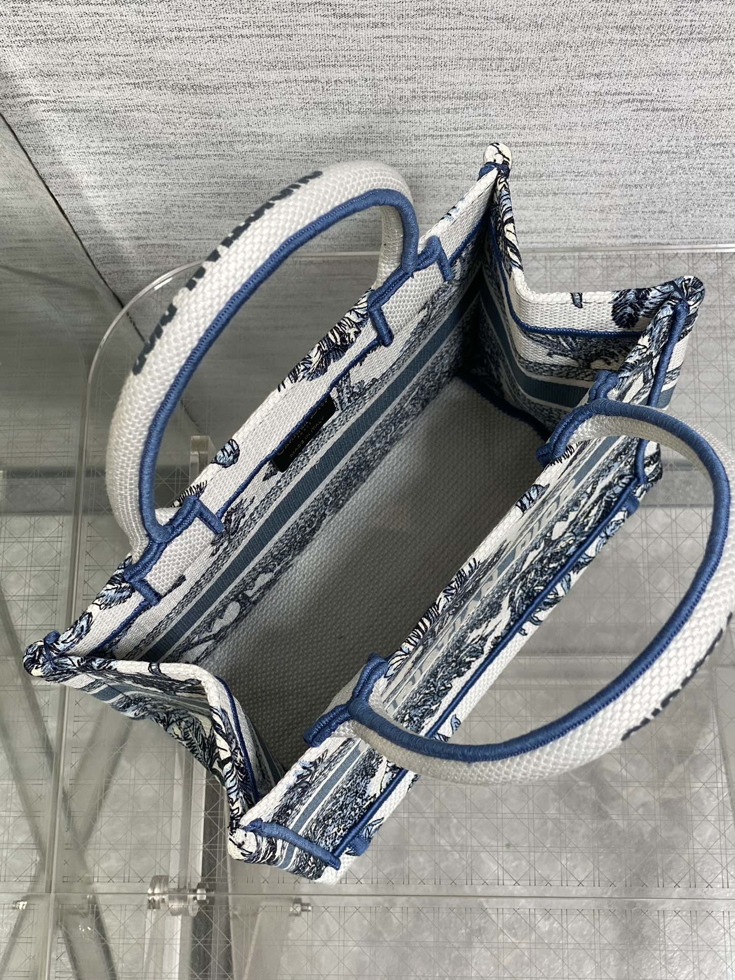 Miniatura 8