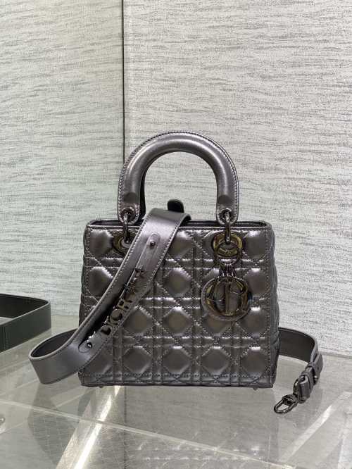 Dior Lady D-Joy Bag: Iconic Design, Customizable Strap, and Fresh Style 1 Dior Lady D-Joy Bag: Iconic Design, Customizable Strap, and Fresh Style