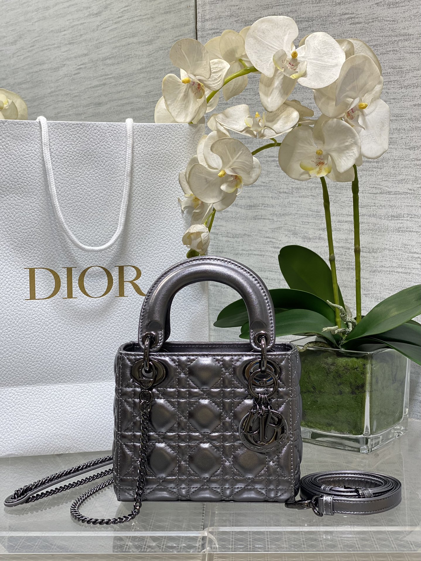 𝐋𝐚𝐝𝐲 Piel de oveja de tres paneles color negro pistola