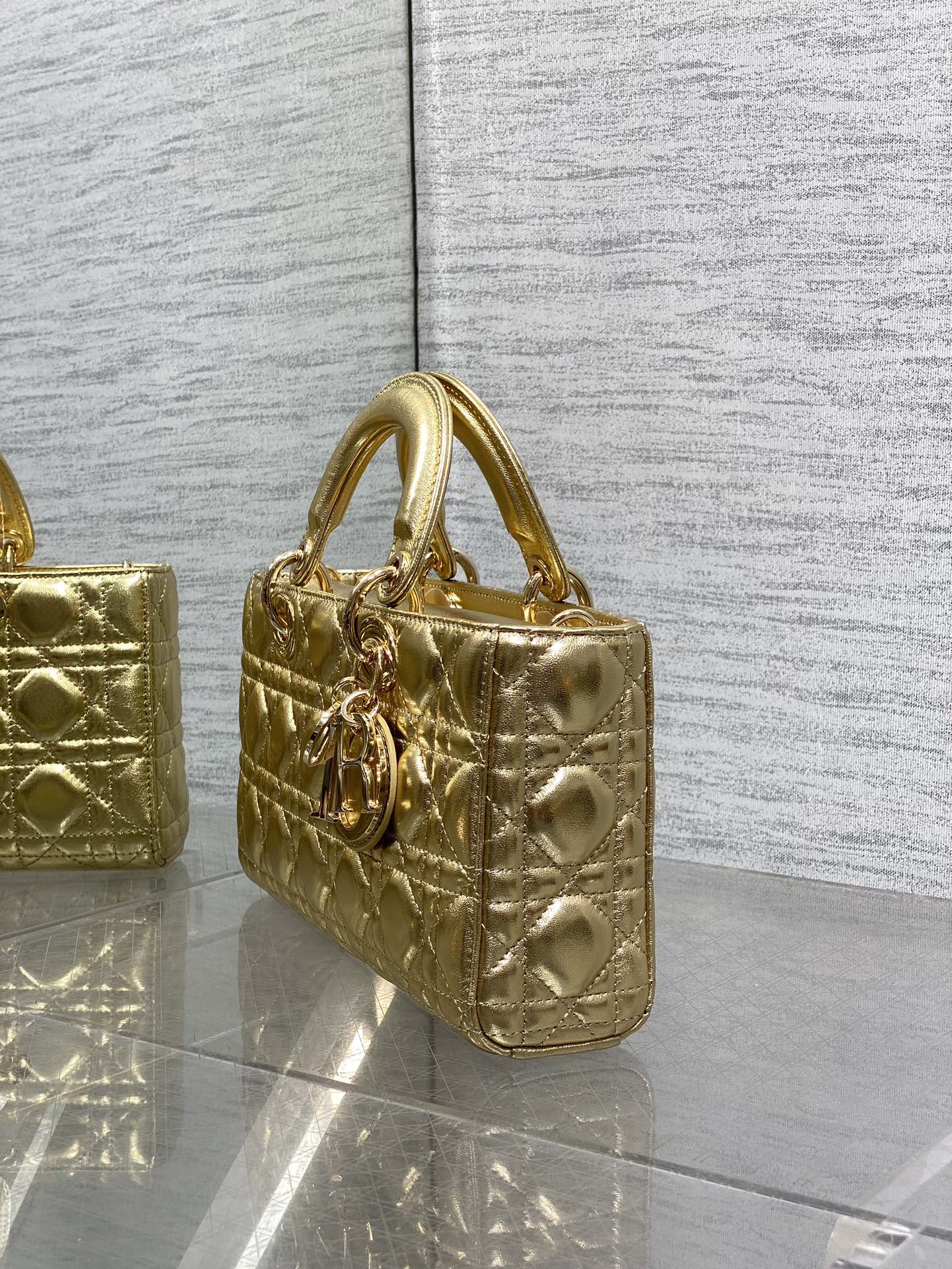 Miniatura 6