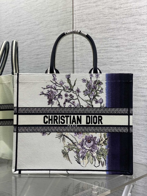 Christian Dior Tote Bag Large, Black and White Floral Embroidery, Summer Collection 1 Christian Dior Tote Bag Large, Black and White Floral Embroidery, Summer Collection