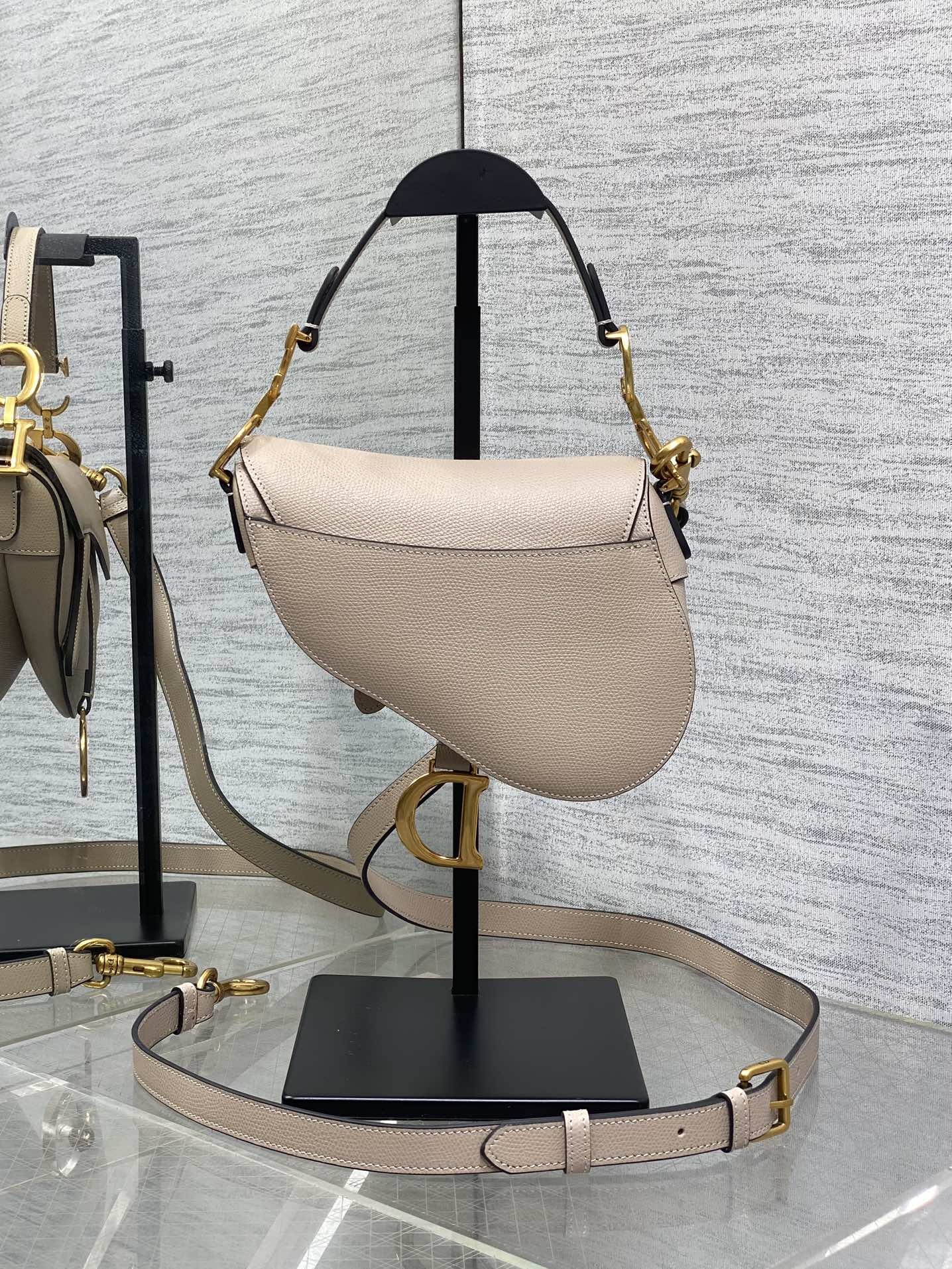 Dior bag Premium original factory with complete packaging — photo 4