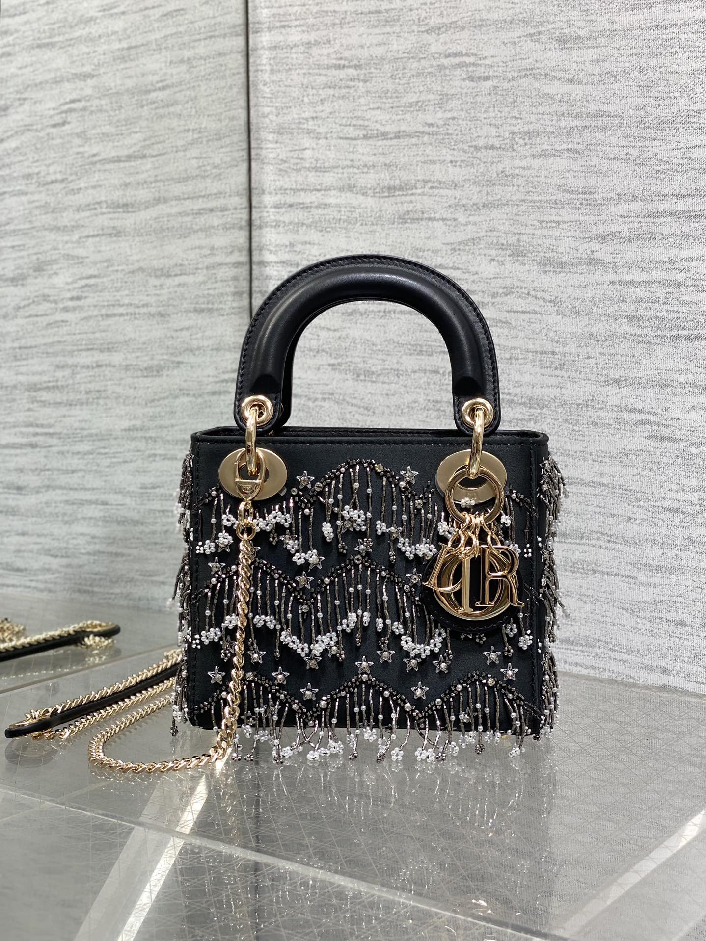 Lady Dior Limited Edition Beaded Handbag, Elegant and Stylish, 17cm