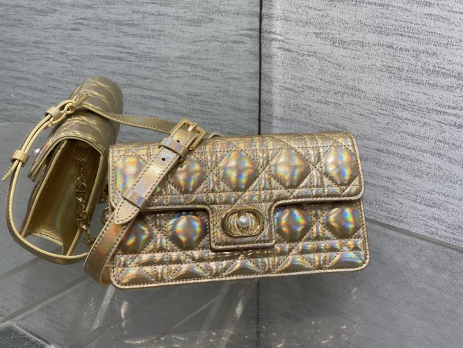 Elegant Laser Gold Lambskin Chain Bag with Pearl Lock and Cannage Stitching 1 Elegant Laser Gold Lambskin Chain Bag with Pearl Lock and Cannage Stitching