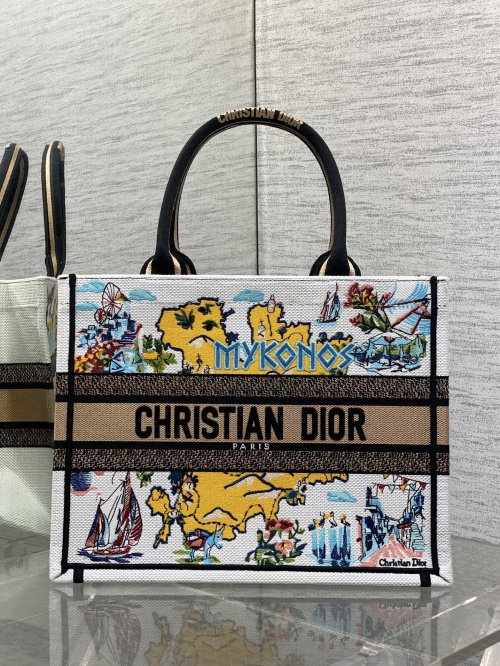 Christian Dior Souvenir Mykonos Embroidery Tote Bag Large Capacity 1 Christian Dior Souvenir Mykonos Embroidery Tote Bag Large Capacity
