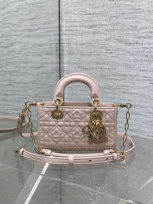 D-Joy Bag Lambskin 2025 Lucky Star Embroidery, 16*5.5*10cm, Retro Style 1 D-Joy Bag Lambskin 2025 Lucky Star Embroidery, 16*5.5*10cm, Retro Style