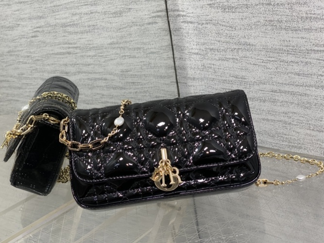 Elegant Black Quilted Leather Chain Bag with Pearl Detail and Letter Charm 1 Elegant Black Quilted Leather Chain Bag with Pearl Detail and Letter Charm