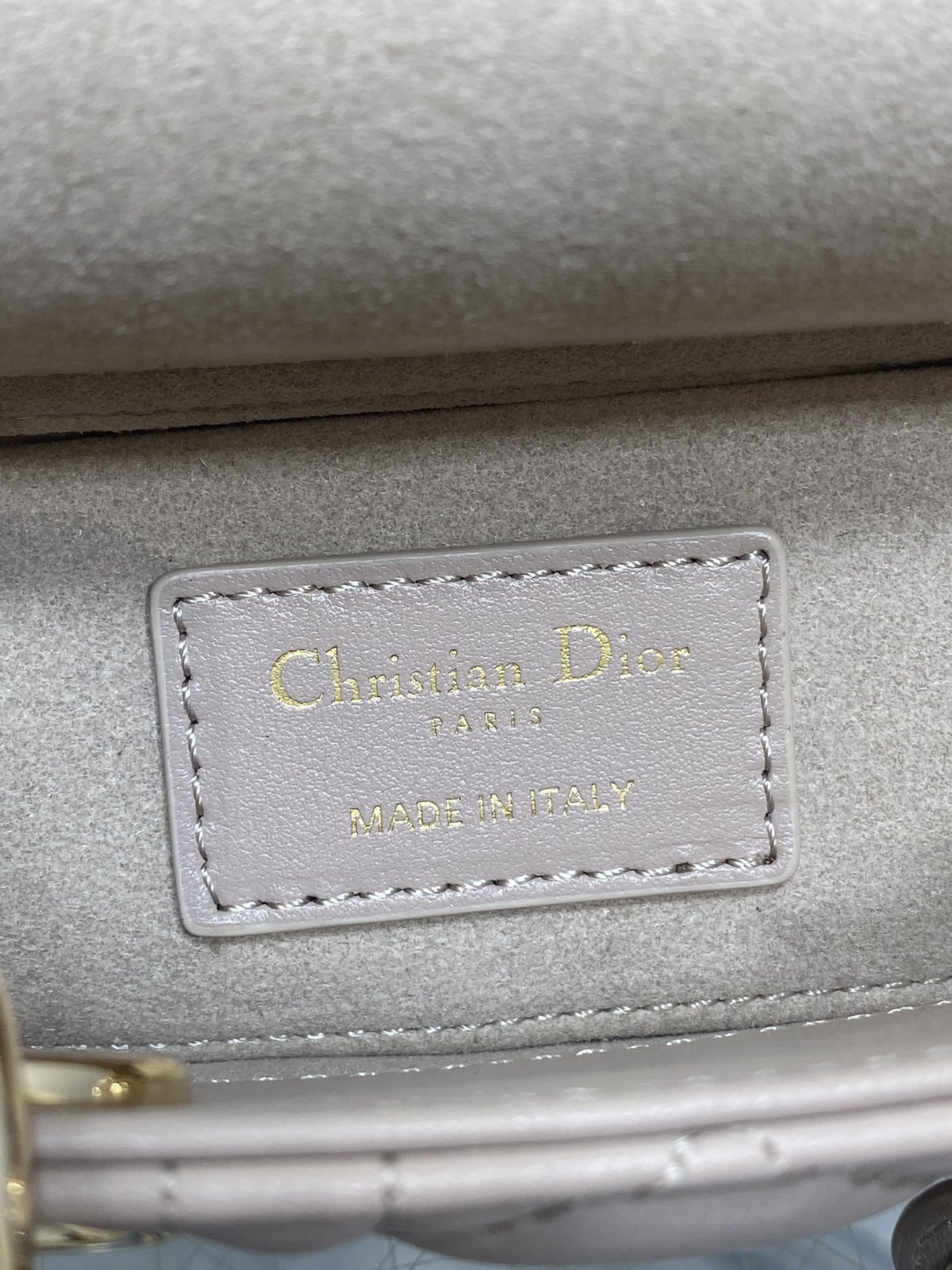 胭脂米现货‼️D-joy最新mini系列，说micro太小，小号太大的宝贝们都看过来，新出的mini尺寸