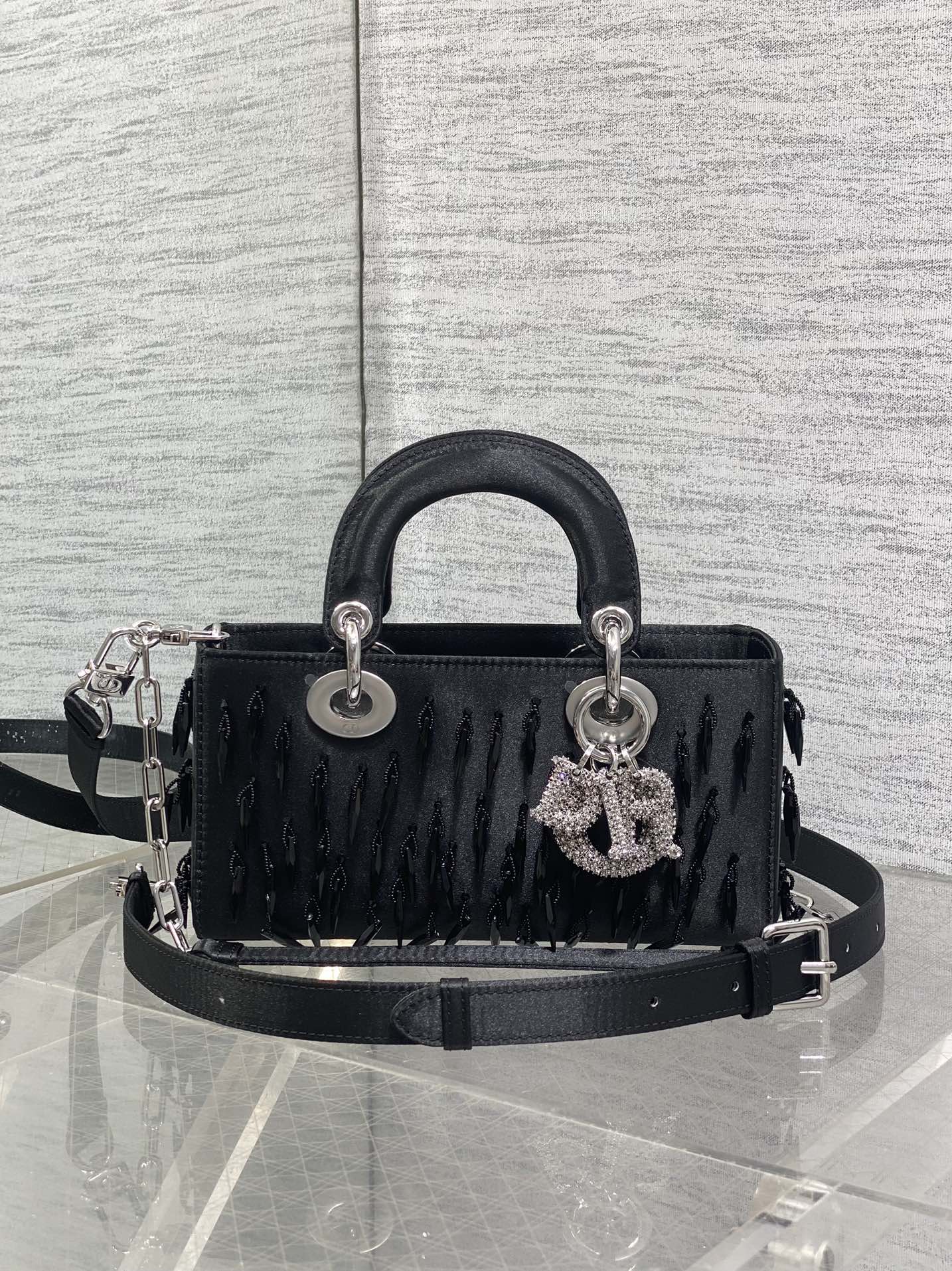 Dior Style Crossbody Bag Lookbook Reference image 1