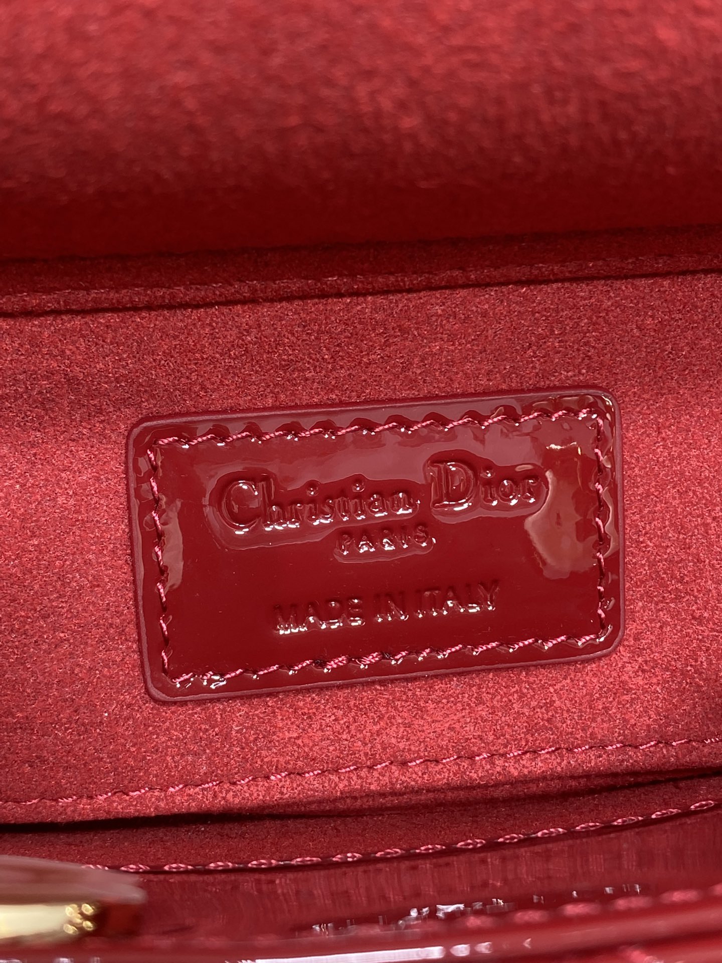 樱桃红现货‼️D-joy最新mini系列，说micro太小，小号太大的宝贝们都看过来，新出的mini尺寸