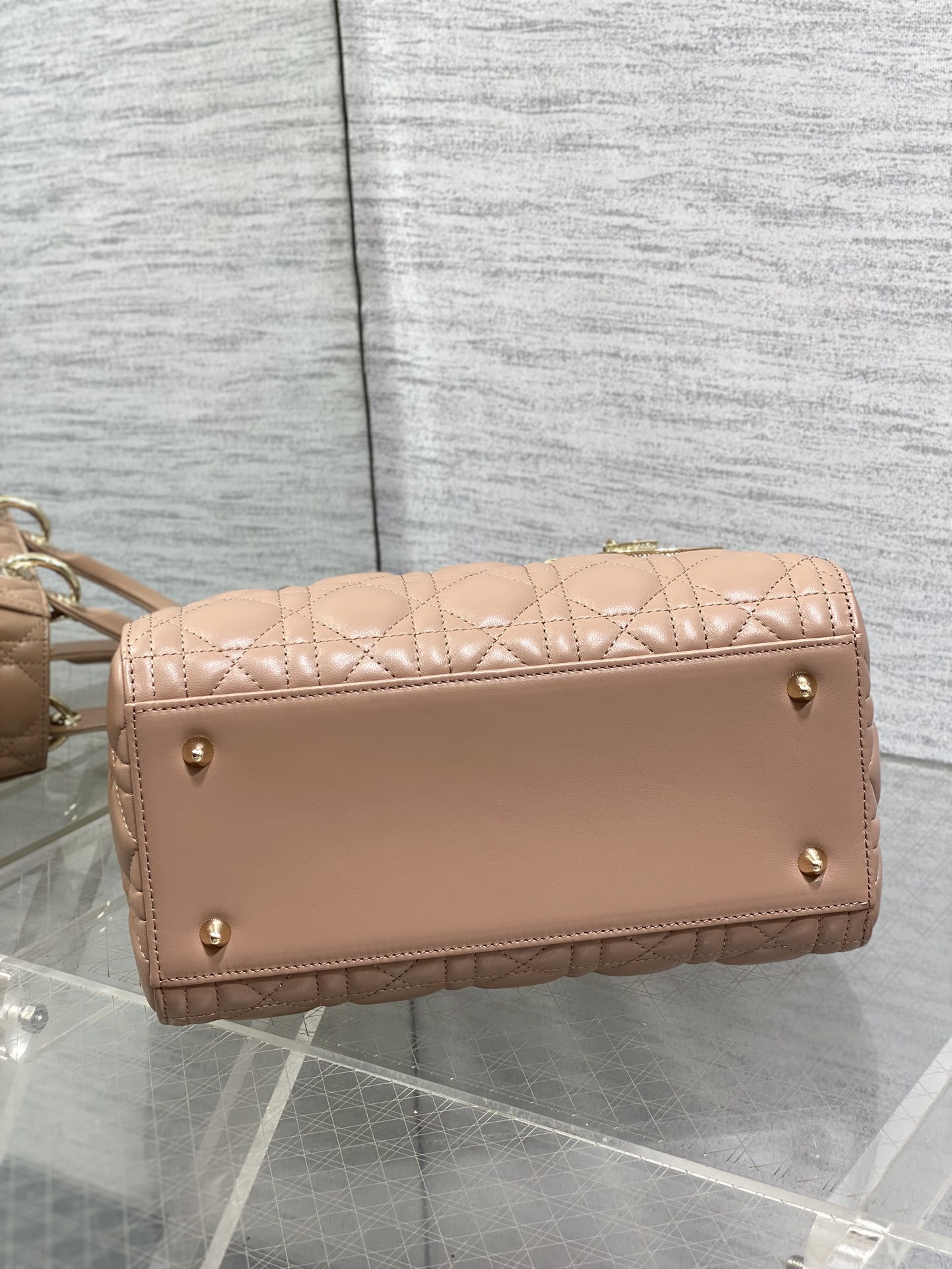 Dior 五格戴妃包钻石扣 ‼