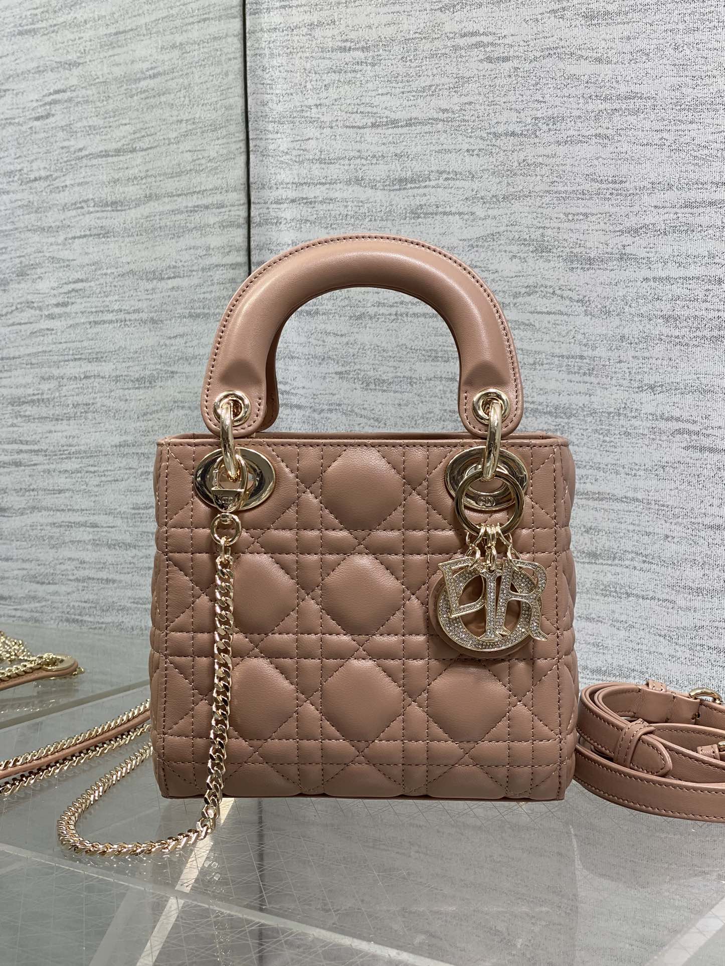 Chanel 三格钻石扣 ‼