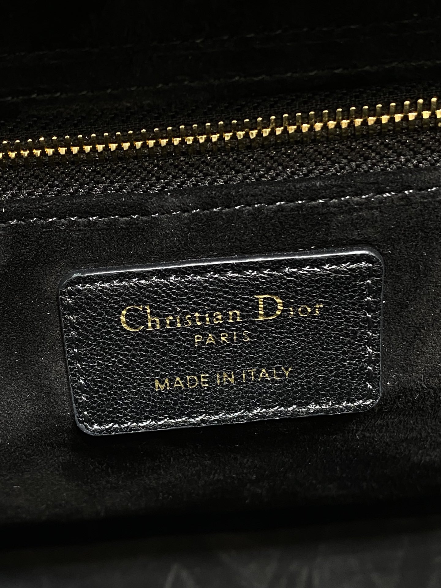 Dior 七格戴妃包钻石扣 ‼