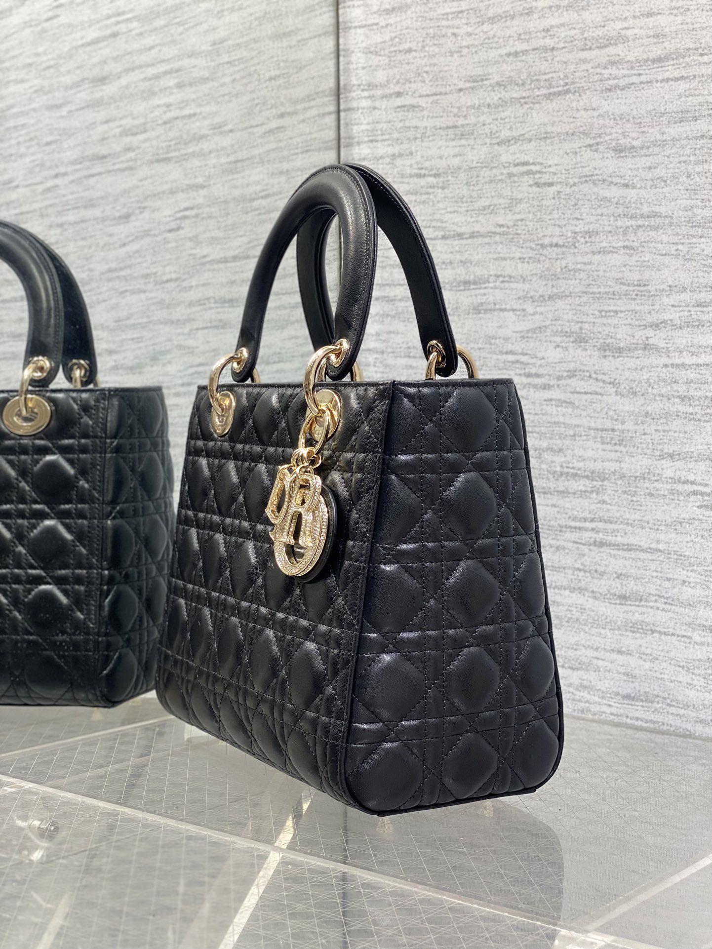 Dior 五格戴妃包钻石扣 ‼