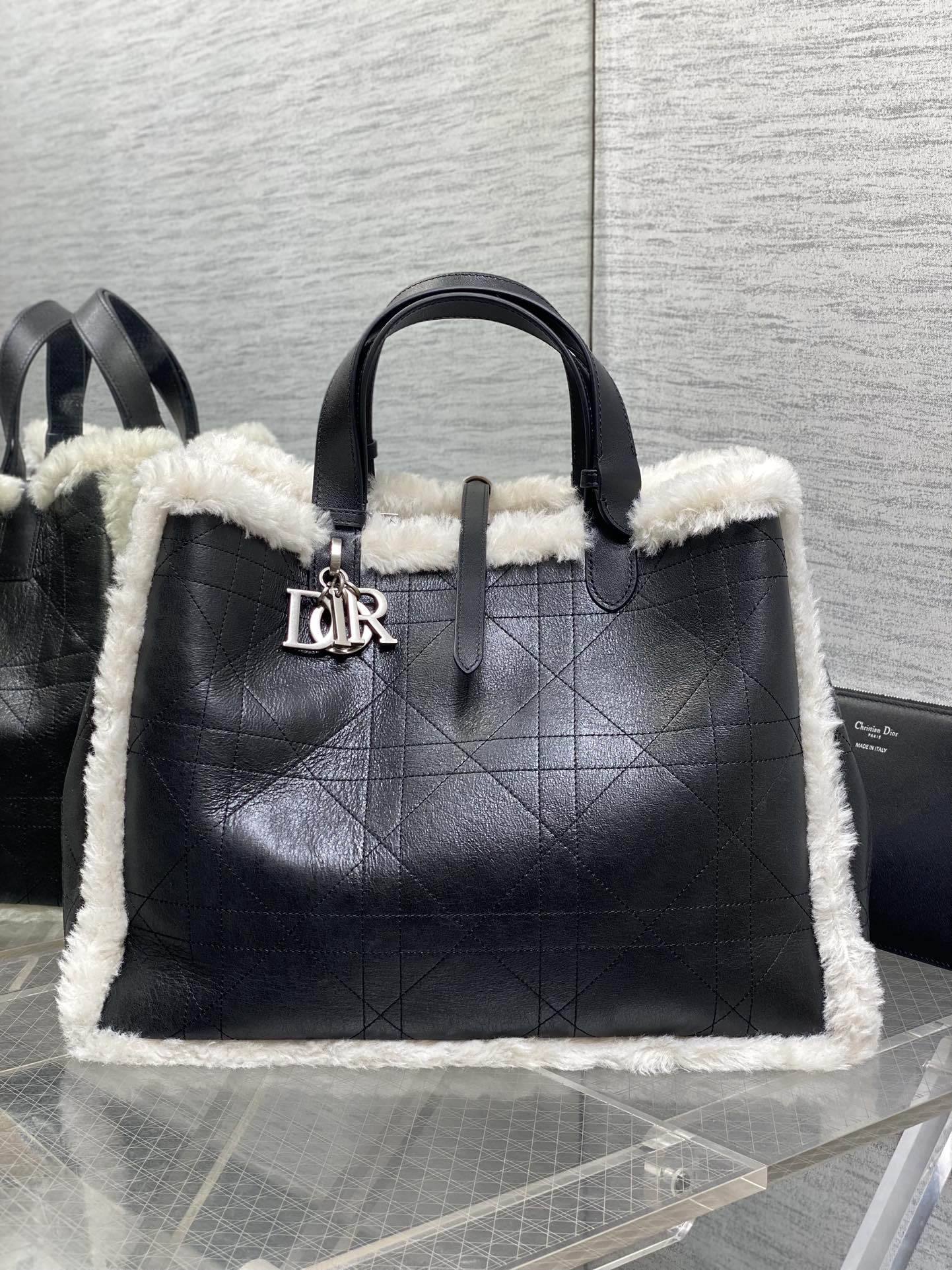 Dior 大号Toujours系列羊毛款